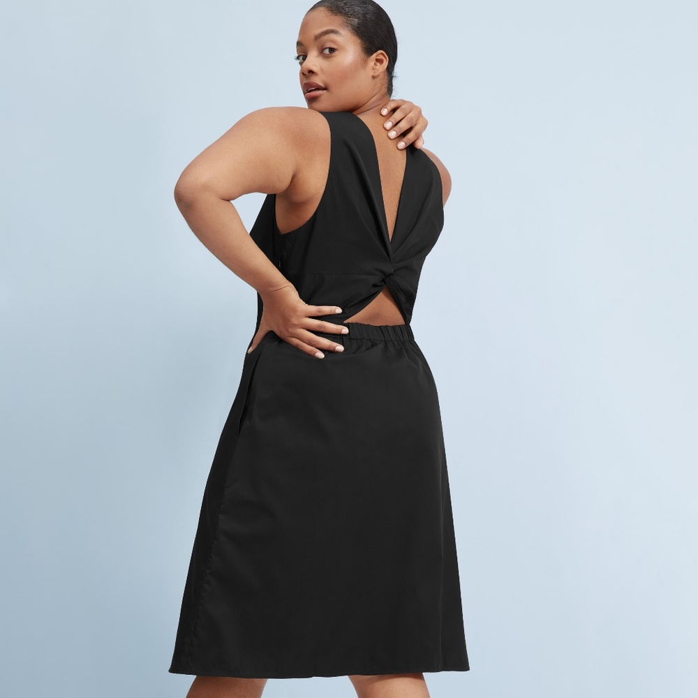 Everlane Clean Cotton Twist Back Dress in Black, 0